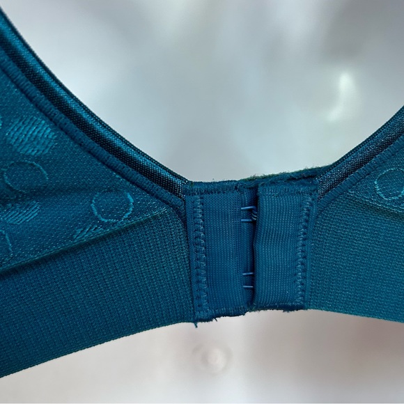 Bali Women's Comfort Revolution Wireless Full-Coverage T-Shirt Bra M - Picture 8 of 9